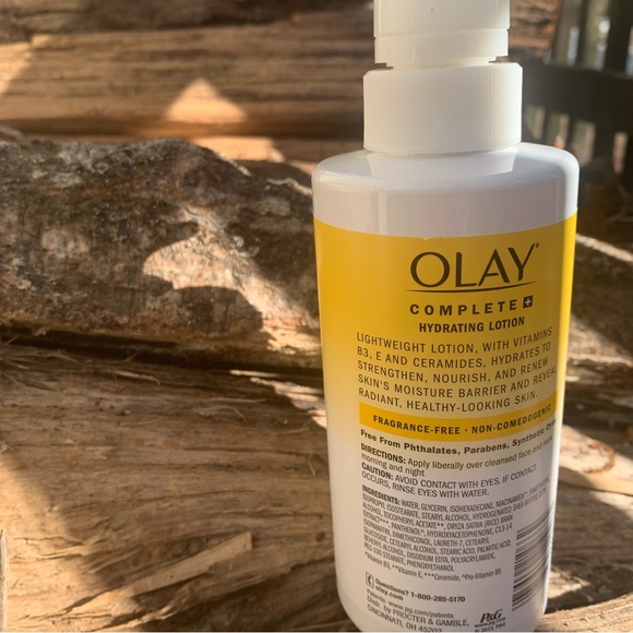 Olay Complete + Hydrating Lotion Sensitive - Picture 4 of 5